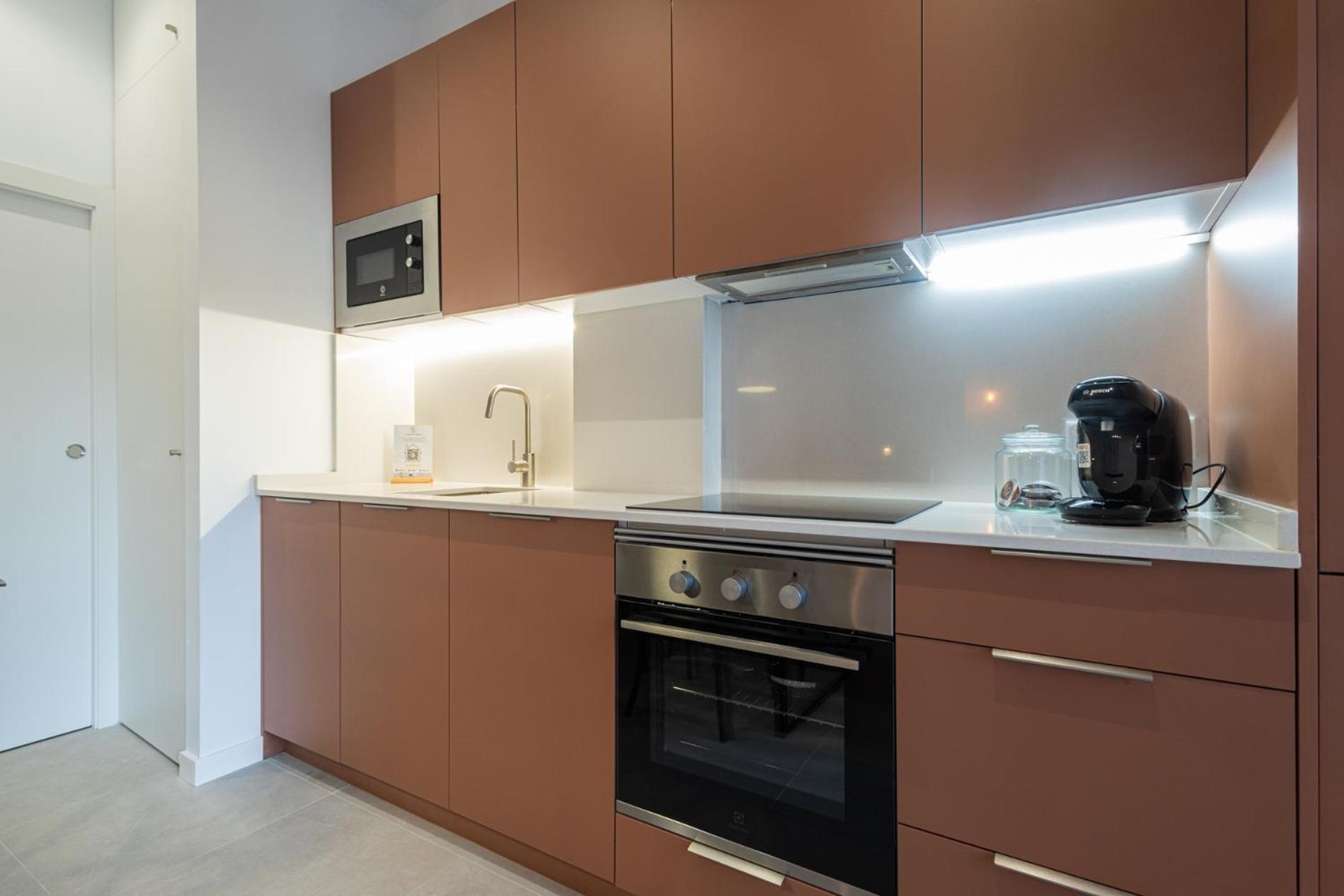 Apartment Florit Flats - Stylish Ceramic With Free Bicycles By The Joaquin Sorolla Station *
