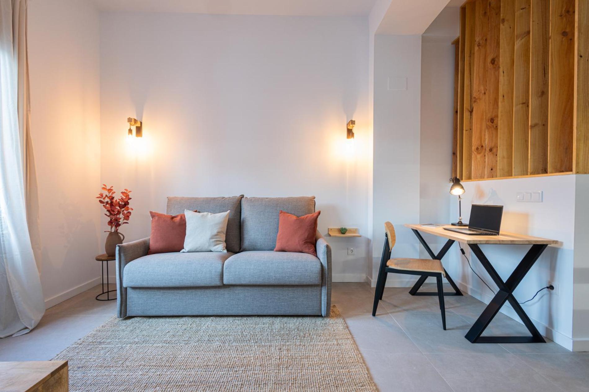 Florit Flats - Stylish Ceramic With Free Bicycles By The Joaquin Sorolla Station Apartment